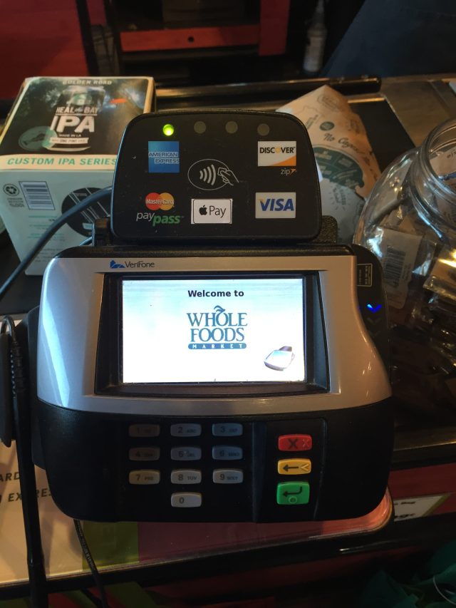 Like all mobile wallets before it, Apple Pay struggles with retailers