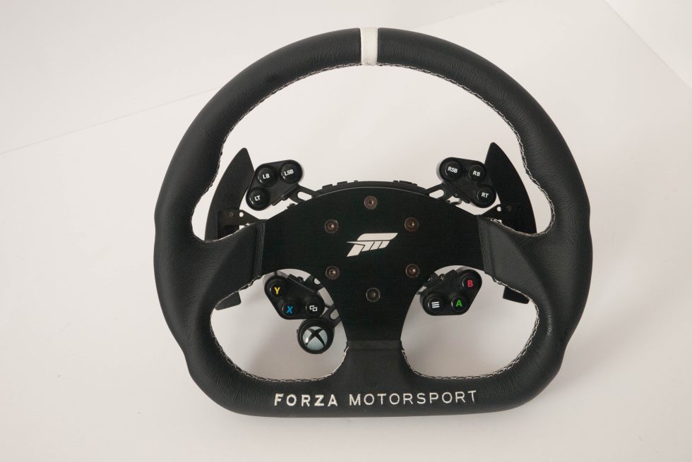 Hands on with the latest Xbox One steering wheels Ars Technica UK