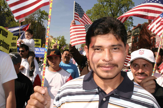 photo of Citizenship leads immigrants to integrate, not the other way around image