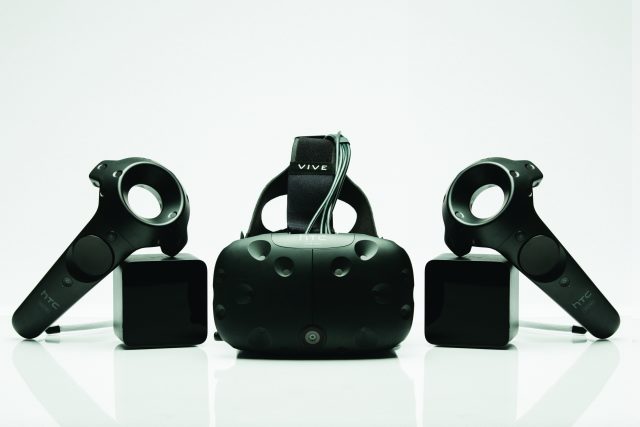 HTC-Vive-product-1-640x427.jpg