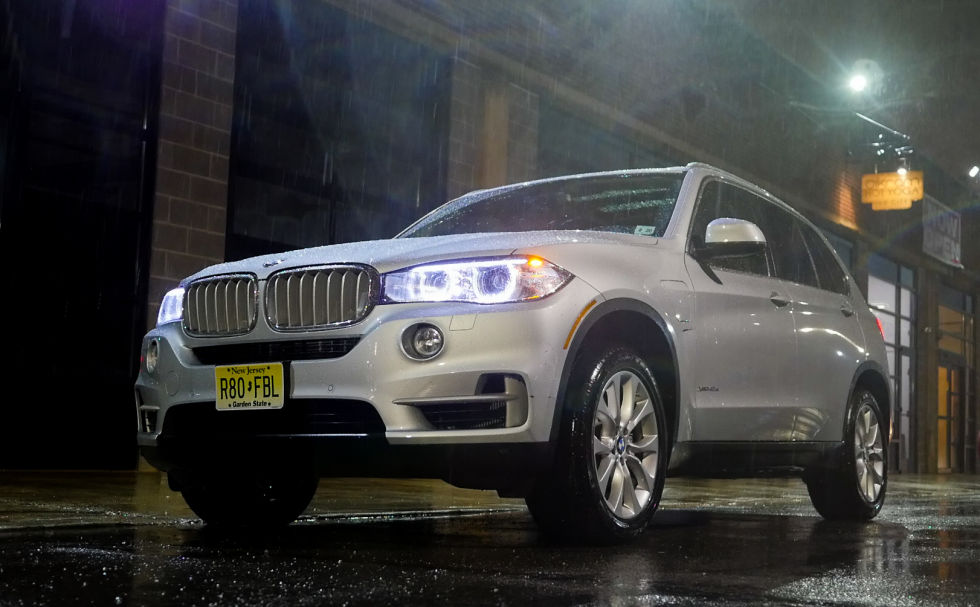 photo of A week with BMW’s unexpectedly charming X5 Hybrid SUV image