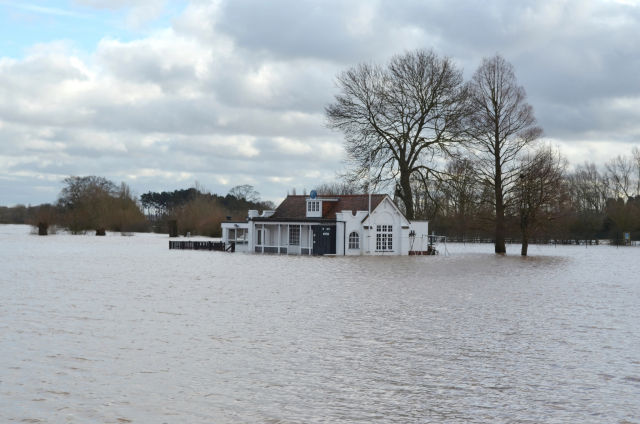 photo of Early 2014 UK flooding made more likely by climate change image