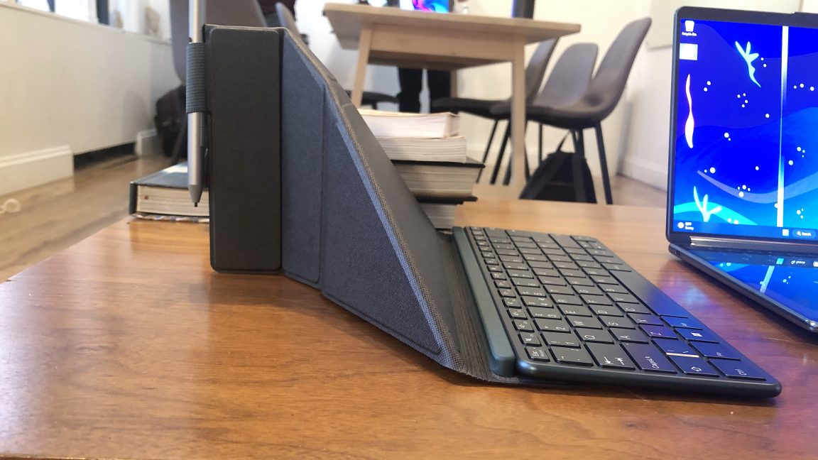 Lenovos Yoga Book 9i Is An Unprecedented Laptop For People Who Hate