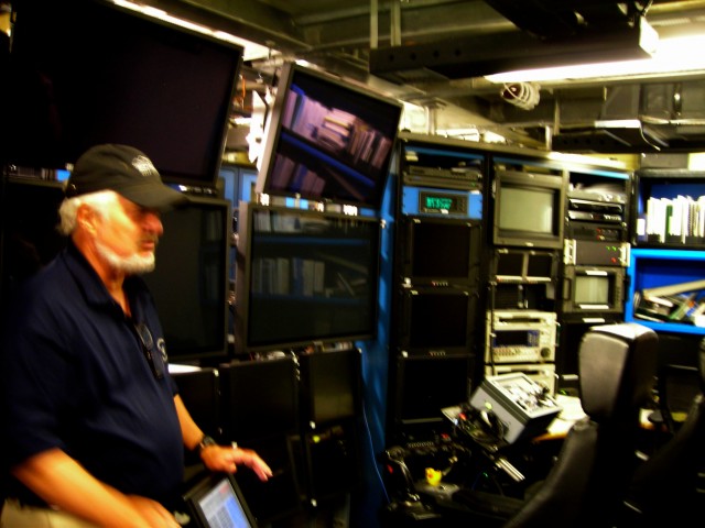 The ROV control room for the <em>Western Flyer</em> with Steve Etchemendy, director of marine operations for MBARI