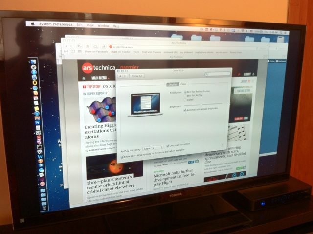 Mountain Lion happily scaled the default 2880x1800 "Retina" resolution to fit a 1080p HDTV.