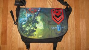 Razer shows off StarCraft 2 with exclusive messenger bag - Ars Technica