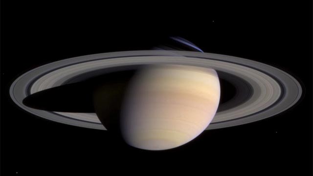 Cassini sheds light on Saturn’s 30- and 300-year mysteries - Ars Technica