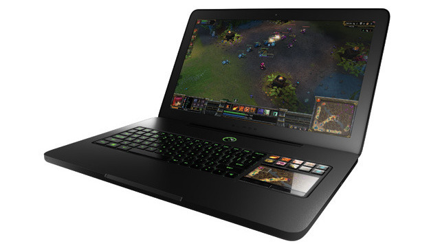 Razer bucks trends with $2,800 gaming laptop, complete with innovative UI