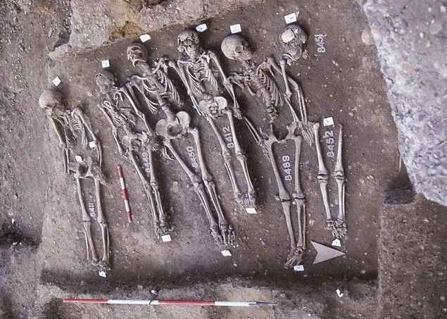 The plague victims in East Smithfield.