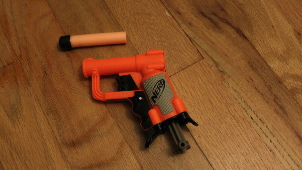 Jolt deals nerf gun