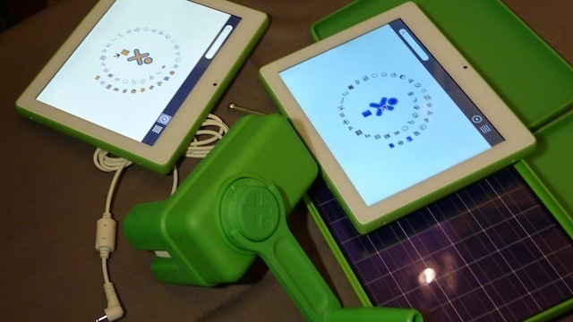 Crank, bicycle, and waterwheel: hands-on with the OLPC XO 3.0 tablet ...