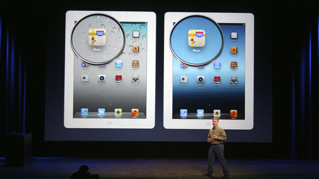 Phil Schiller shows off the new iPad's 