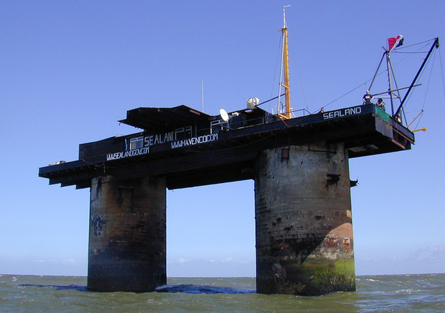 Sealand in all its rusty splendor