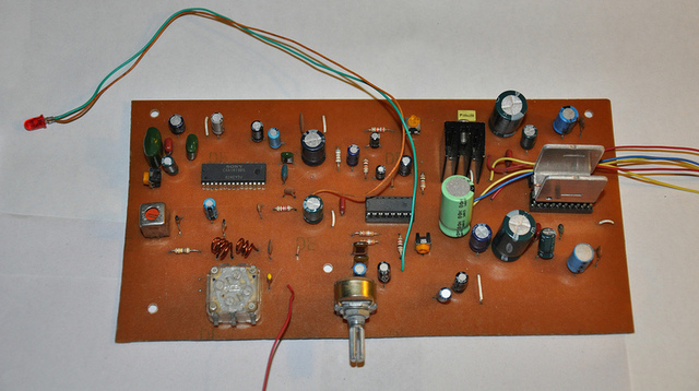 A homemade high-quality stereo FM radio receiver
