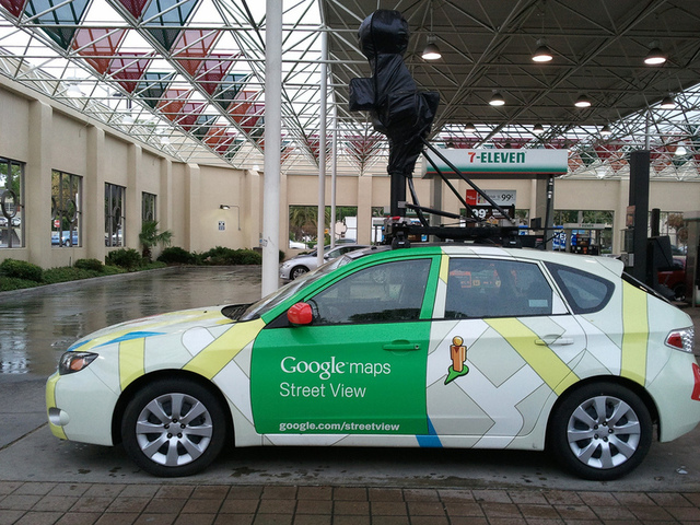 Feds: Upset by Google, man threw Molotov cocktails at Street View car near HQ