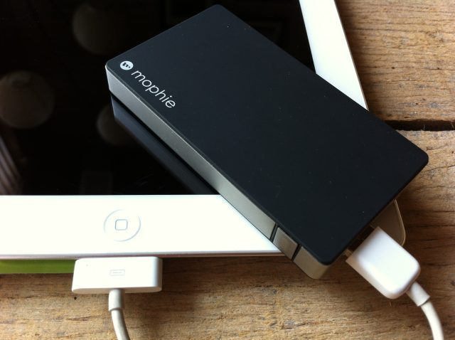 Mophie JuicePack Powerstation: fast, high-volume charging for iDevices