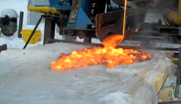 Syracuse makes real lava in parking lot for kicks (and science)