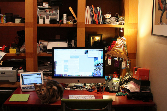 Ars staffers exposed: our home office setups