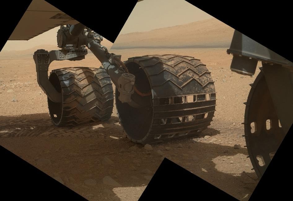 Curiosity Mars Rover Instruments Curiosity rolls on as instrument checkout continues on Mars - Ars Technica