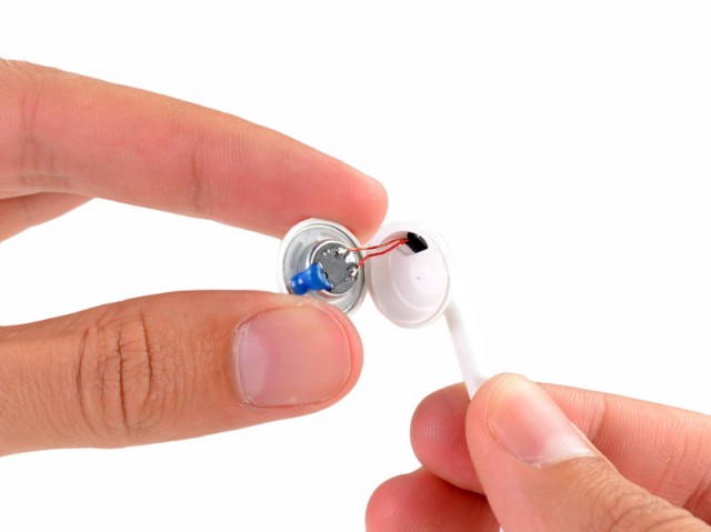 Apple's EarPods for durability, but audio questionable | Ars Technica