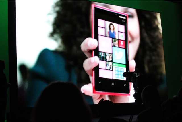 personalize windows 8 phone