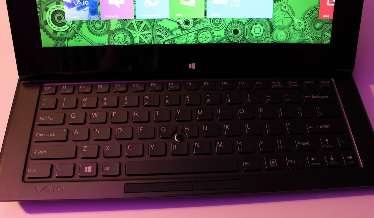 SONY VAIO ノートPC⭐windows11⭐SSD⭐Bluetooth SONY Vaio Purple Laptop Notebook SSD 5121GB RAM 4GB CPU Core