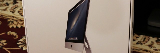 Taking the new iMac out of its weird-shaped box | Ars Technica