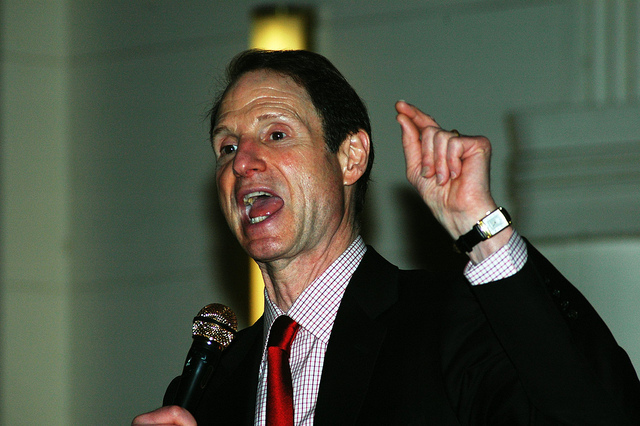 Sen. Ron Wyden (D-OR) introduced Thursday's legislation.