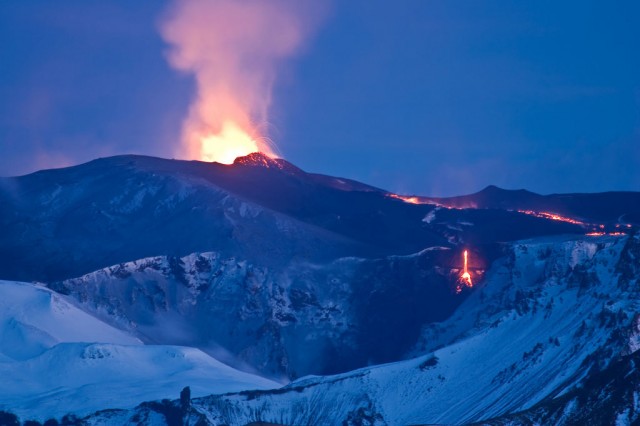 Icelandic volcano Eyjafjallajökull erupting in 2010
