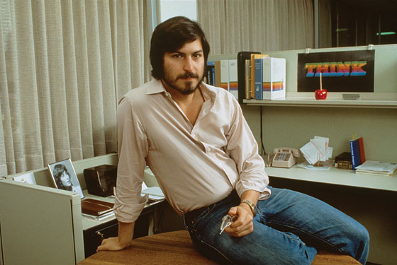 Compare the image above to this one of Steve Jobs in his cubicle at Apple in 1981.