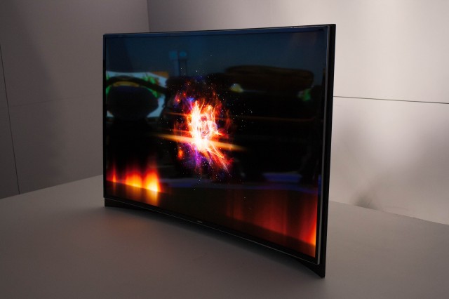 A Samsung TV that's not only 4K, but also curved and OLED. We dare to dream. 