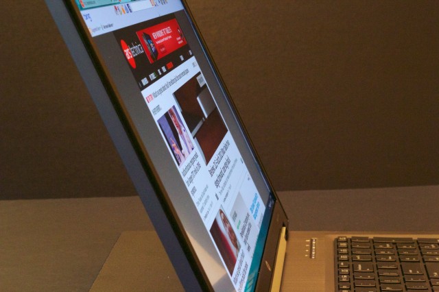 The HP "Dreamcolor" display is sharp and has an almost impossibly wide viewing angle.