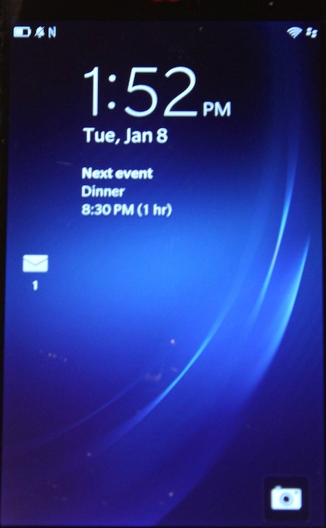 A blurry glimpse at BlackBerry 10's lock screen. 