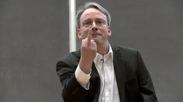 Linus Torvalds flips off Nvidia.