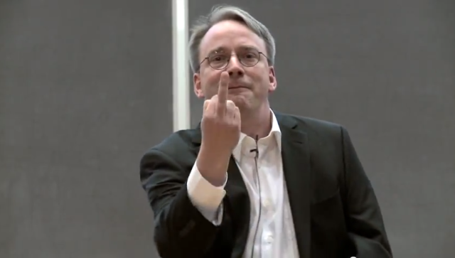 Linus Torvalds flips off Nvidia.