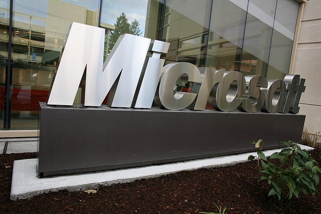 Microsoft posts record Q1 revenue, increased operating income
