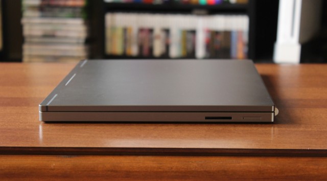 There's an SD card reader and SIM card slot on the right side of the laptop.