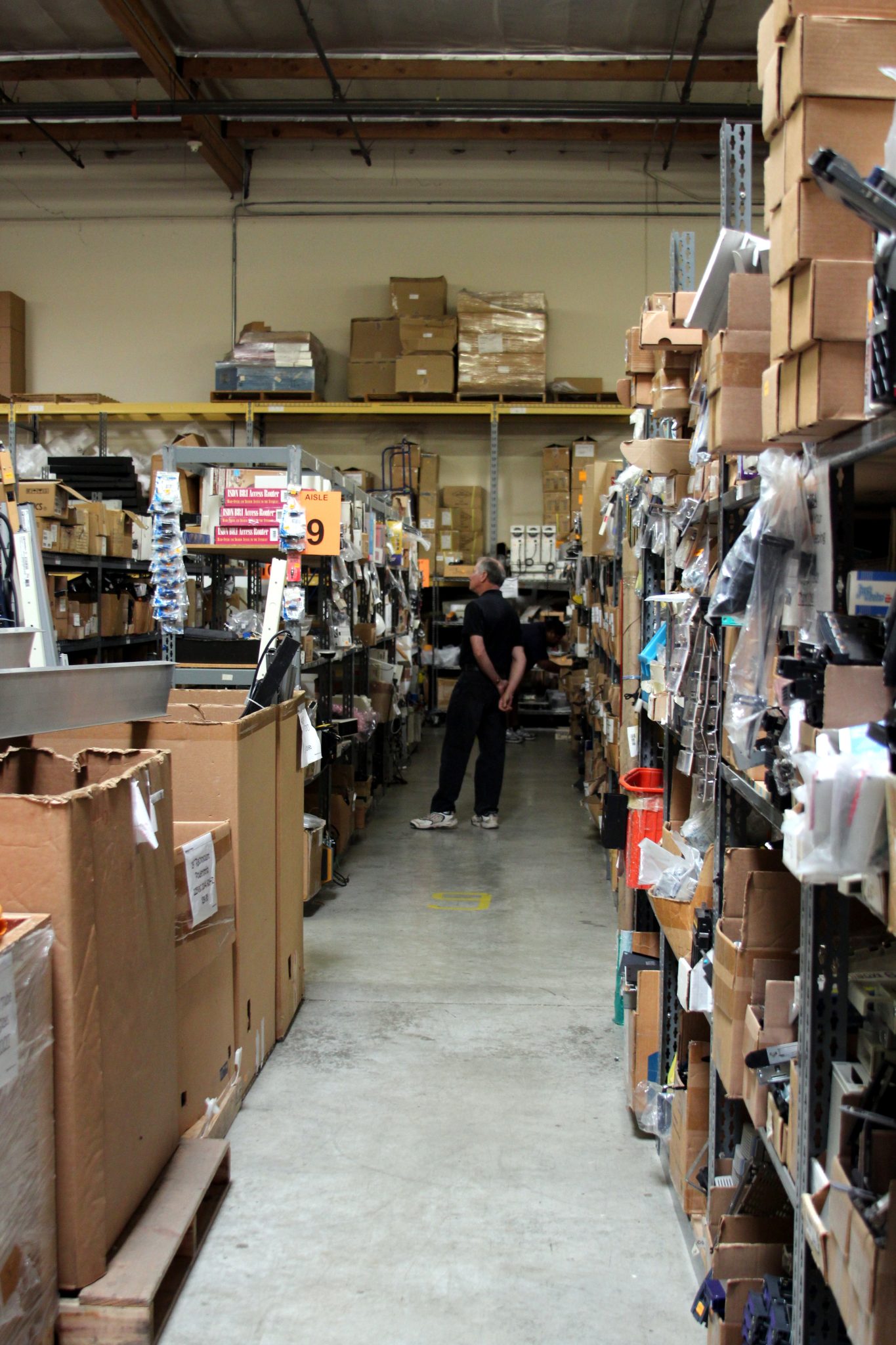 Random Ware House The Weird Stuff Warehouse is where old tech goes to retire - Ars Technica