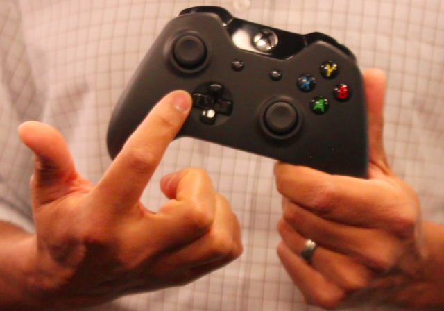 Hands-on (and on camera) with Xbox One’s new controller and Kinect