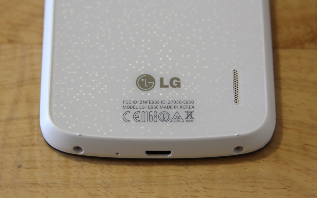 The new, white, limited-edition Nexus 4 in pictures - Ars Technica