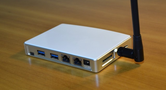 Ready to quietly mug your network: the Pwn Plug R2.