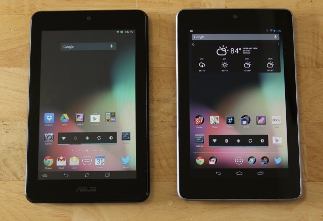 If you look at the Memo Pad's screen (left), it looks slightly less saturated than the Nexus 7's screen (right). Otherwise, the two are quite similar.