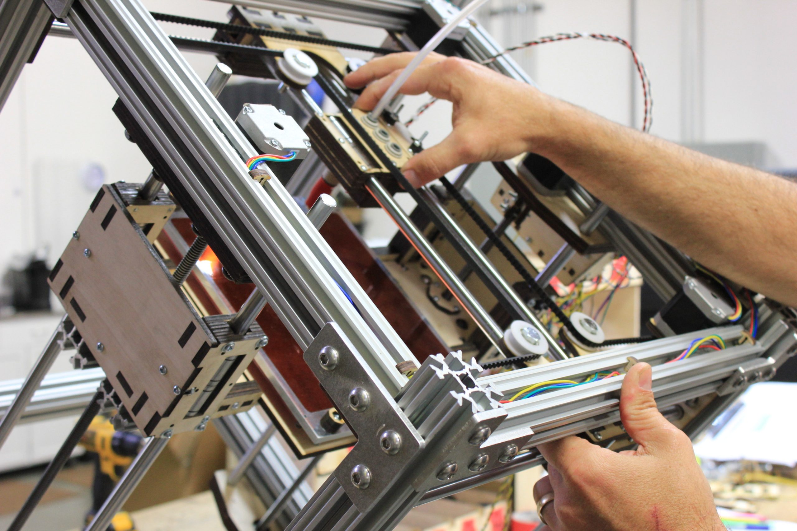 Printrbot Go Inside Printrbot: One of the rising, inexpensive 3D printer ...