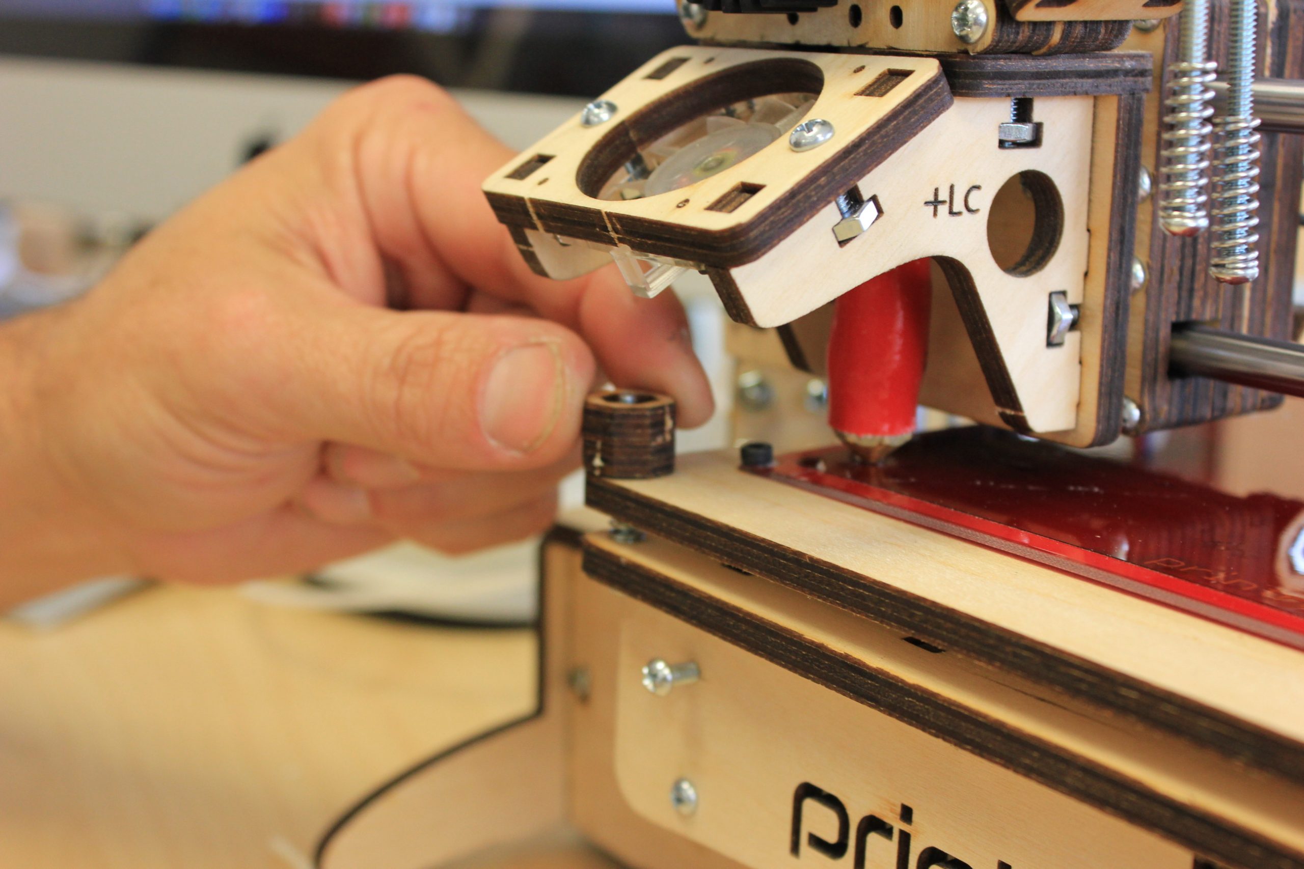 Printrbot Go Inside Printrbot: One of the rising, inexpensive 3D printer ...