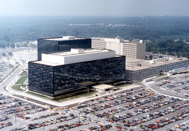 NSA employee will continue to co-chair influential crypto standards group