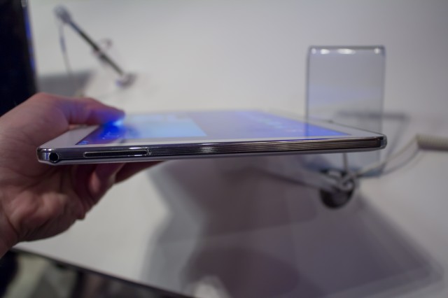 Samsung Galaxy Note 10.1 : la tablette s'inspire du smartphone Galaxy Note 3