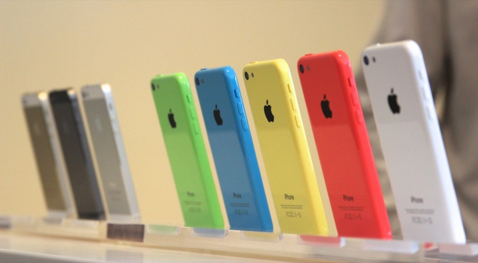 iphone 5c yellow with blue case