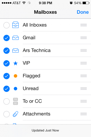 A few of Mail's new sorting options.