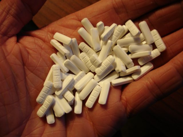 link illinois xanax criminal drug offense