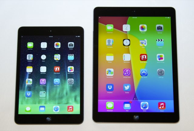 In fact, the new Air looks quite a lot like the iPad mini (left).